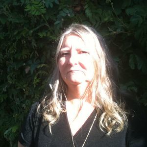 Meet your Posher, Shirley